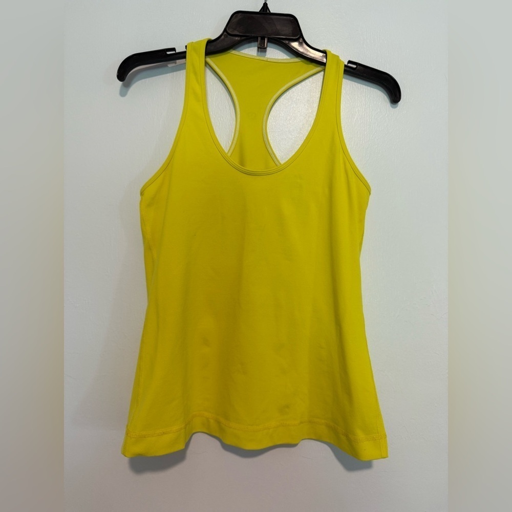 Lululemon Cool Racerback Womens Tank Top Yellow   Size 10